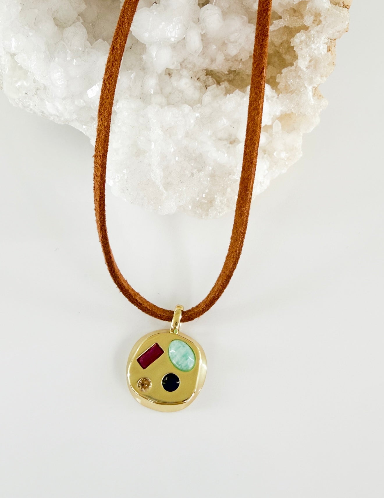 Stones Circle Leather Necklace