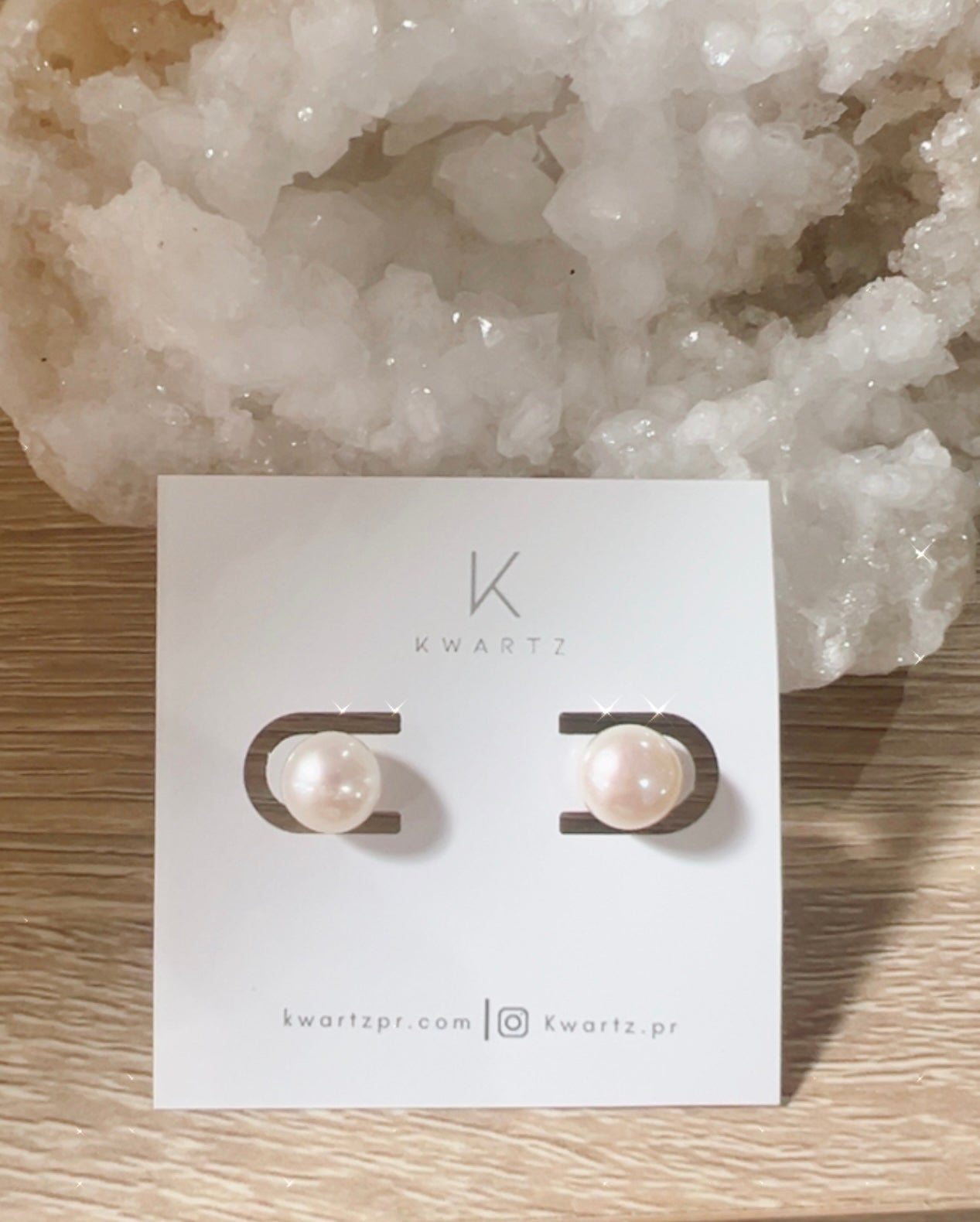 Pearl Stud