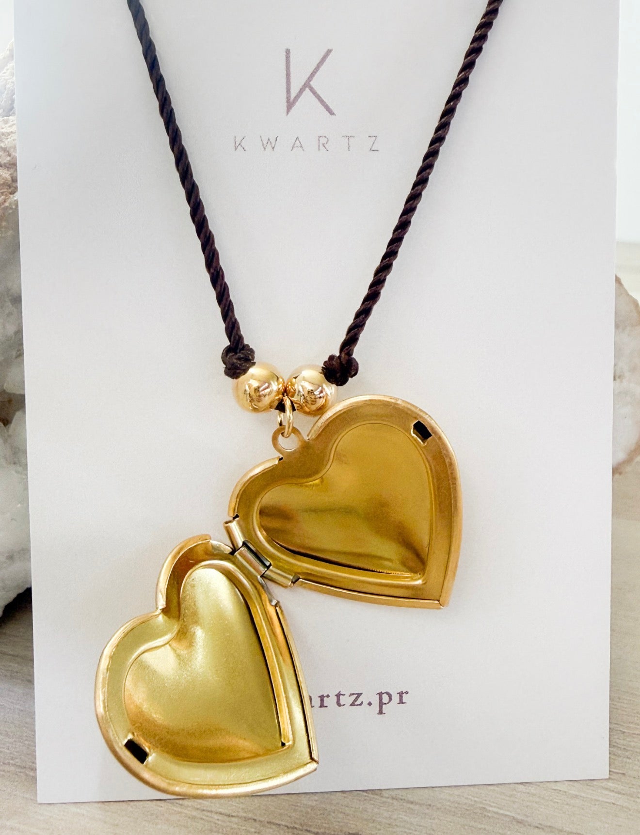 Tú en mi corazón…(Locket) Brown Cord