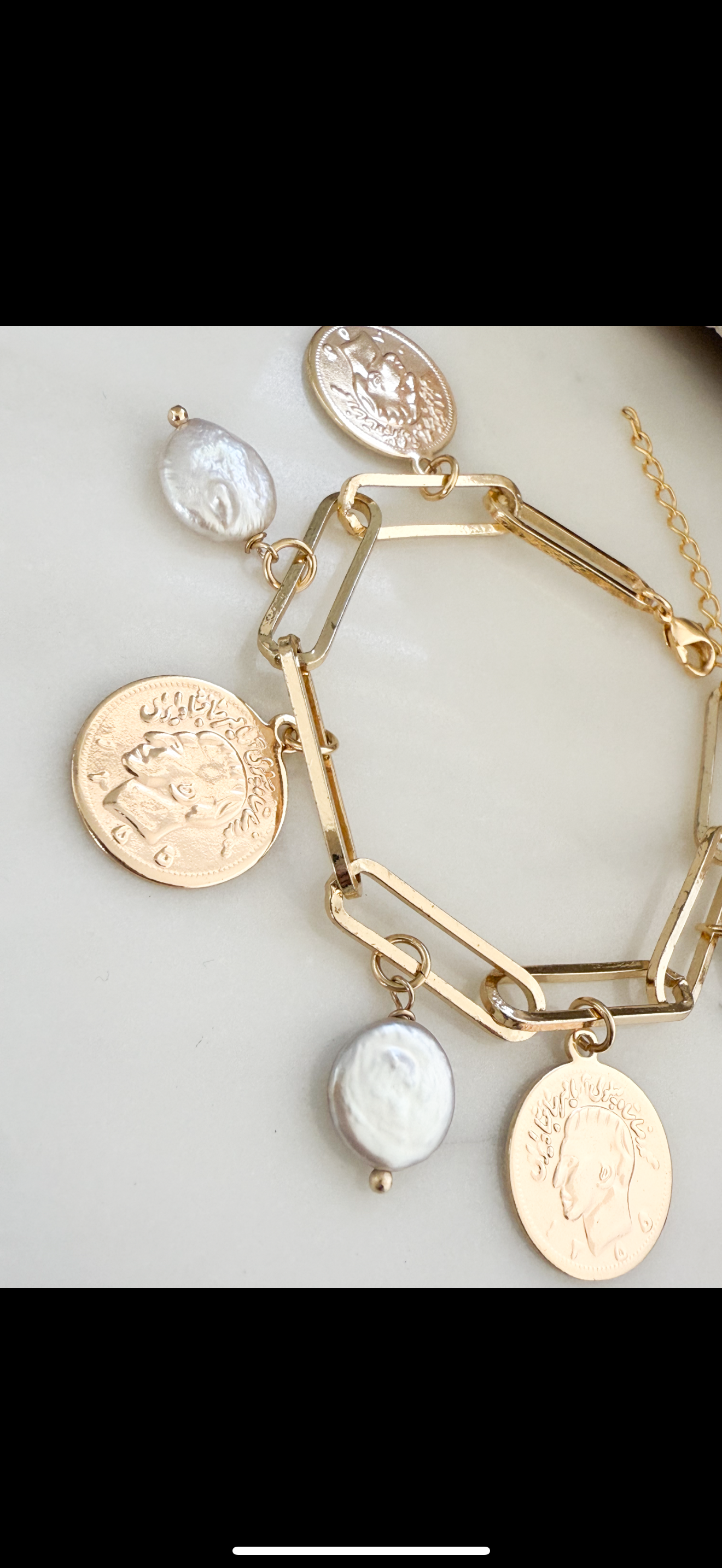 Coin & Coin Pearl Bracelet