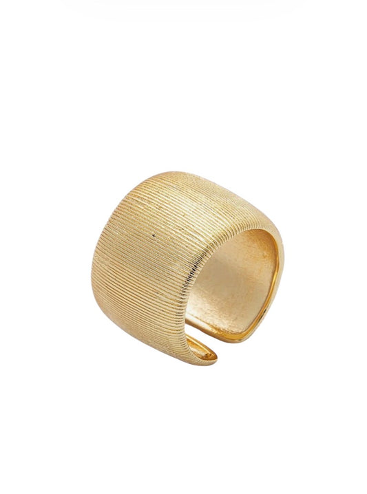 Ribbed Band Ring