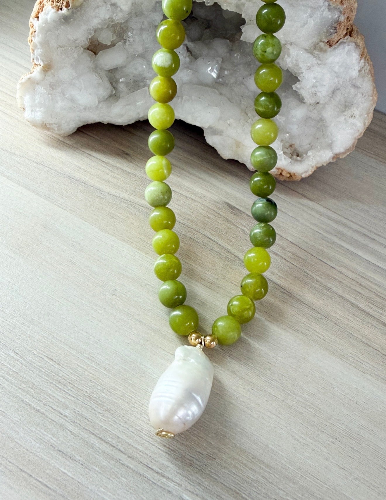 Camelia Green Necklace