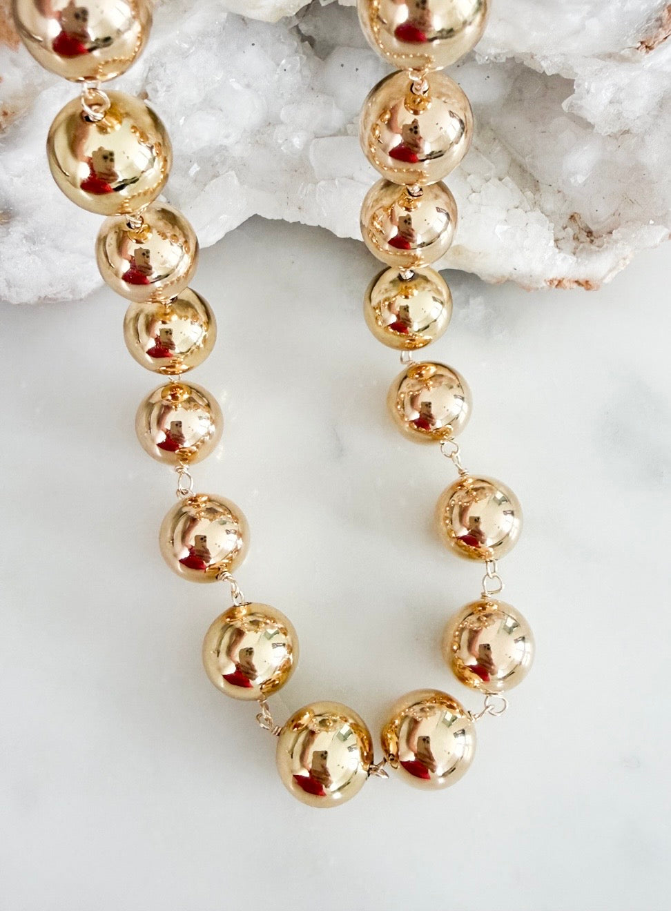 Jumbo Ball Necklece