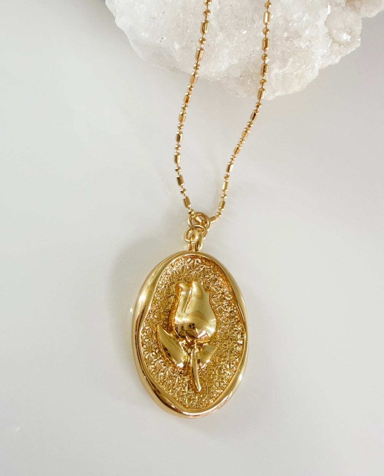 Tulip Necklace