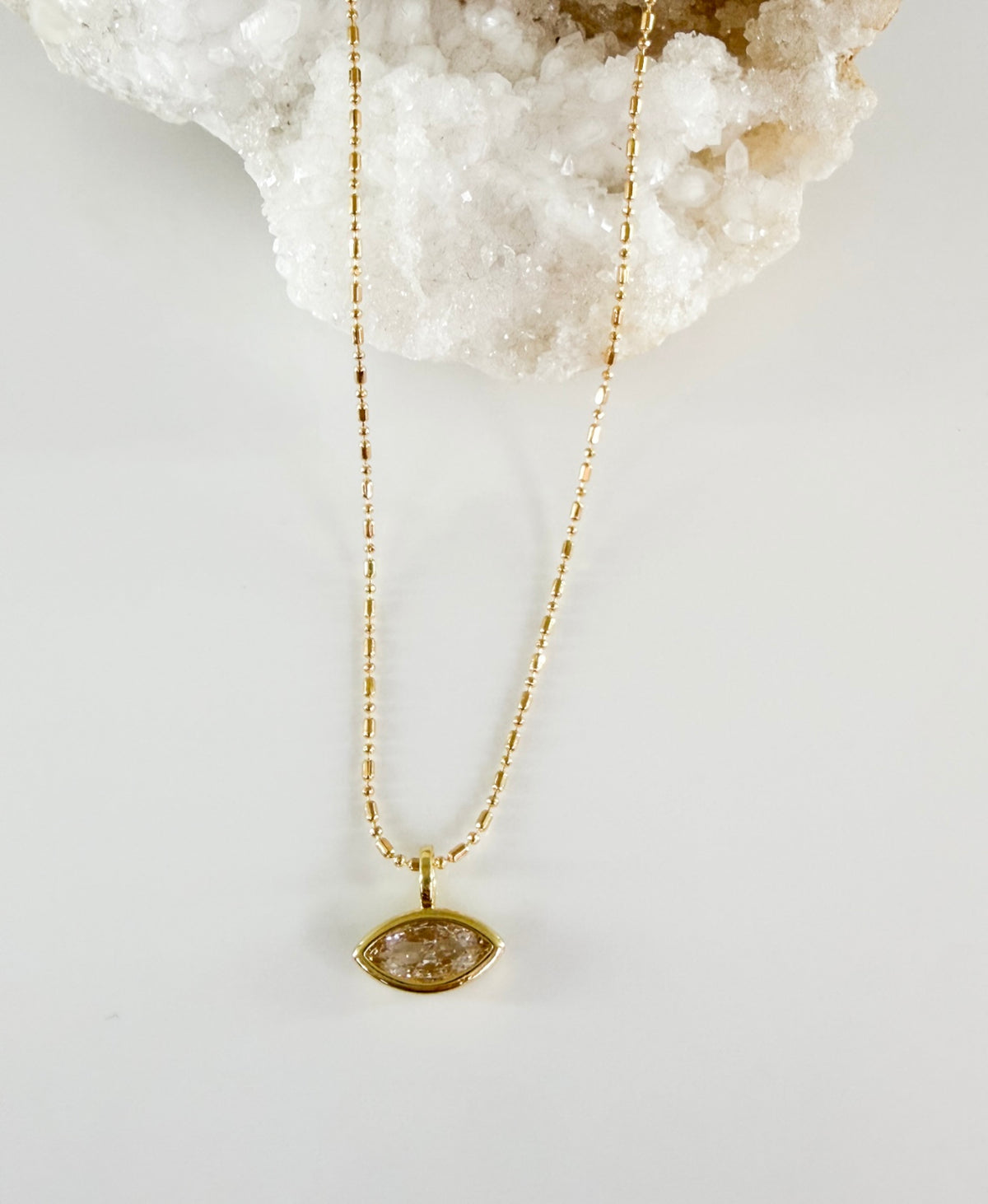 Eye Zirconia Necklace
