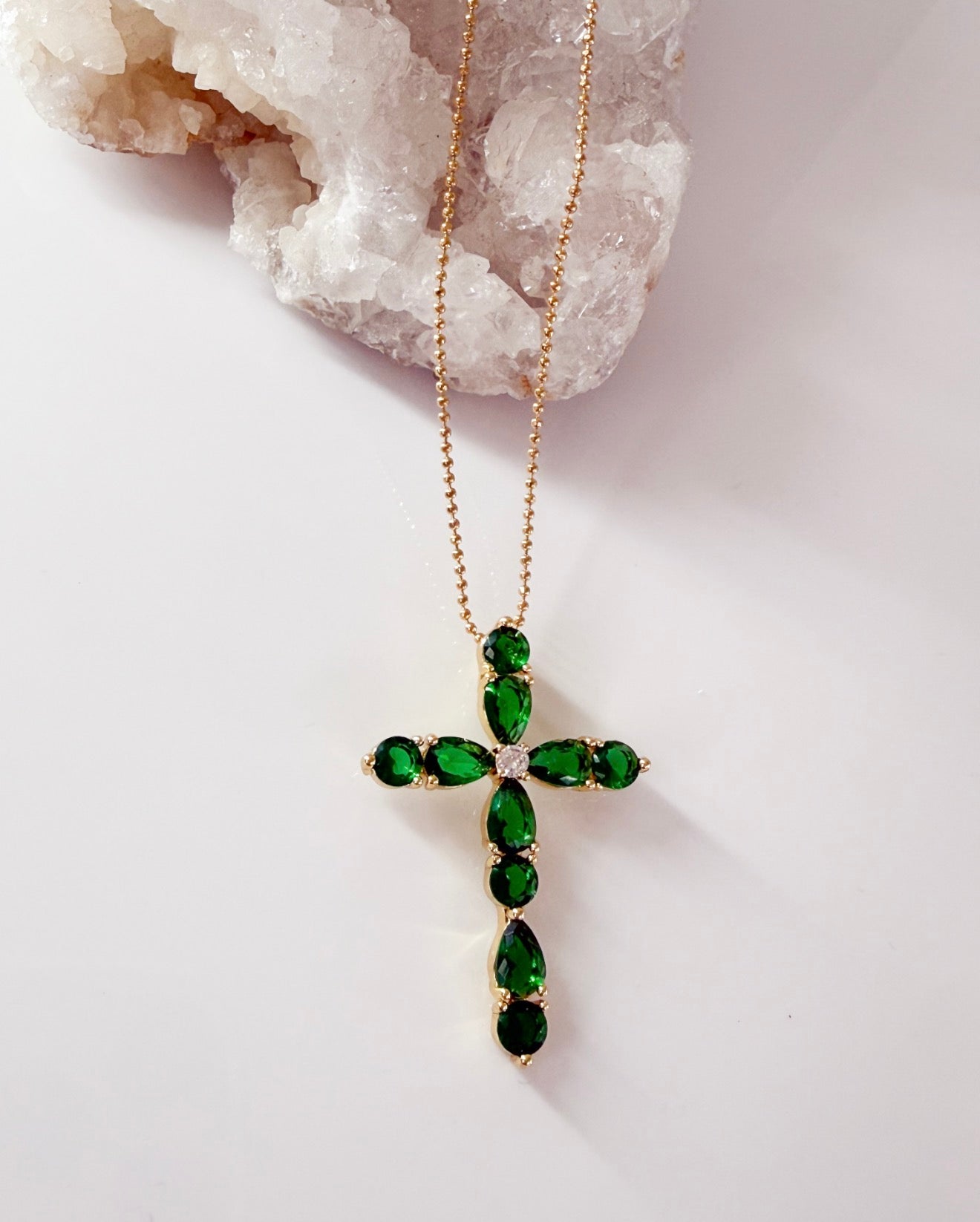 Cristal Cross Green