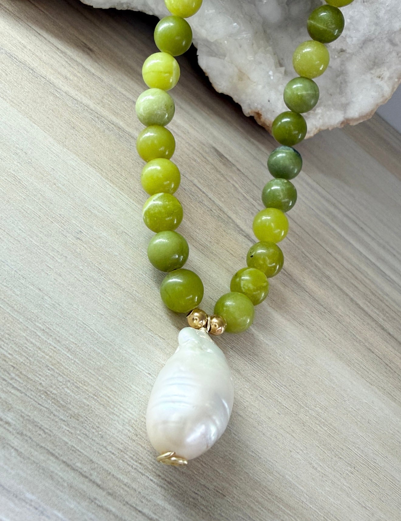 Camelia Green Necklace