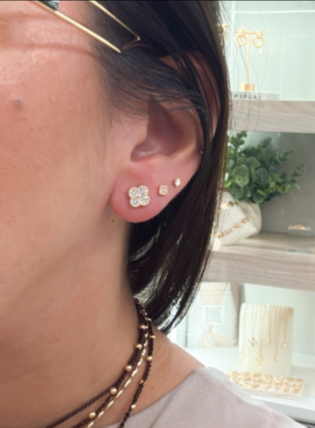 Clover Zirconia Stud 8mm
