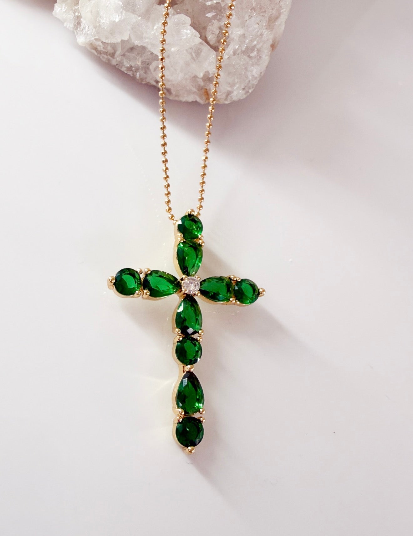 Cristal Cross Green